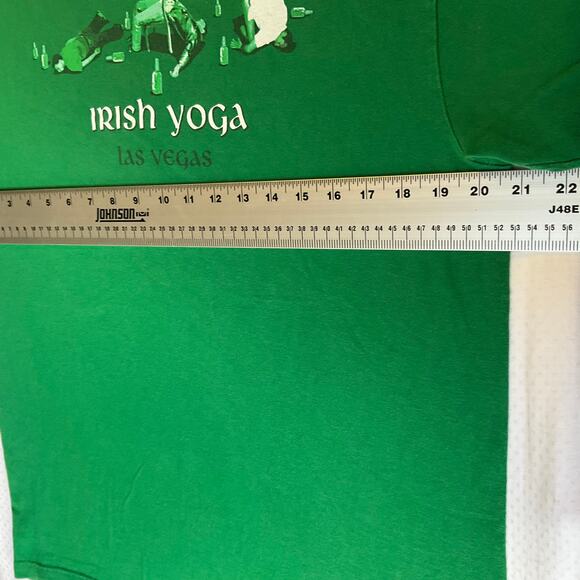 Delta Magnum Weight Men T-shirt Size L Green Irish Yoga Las Vegas Drinking Joke - Picture 3 of 8